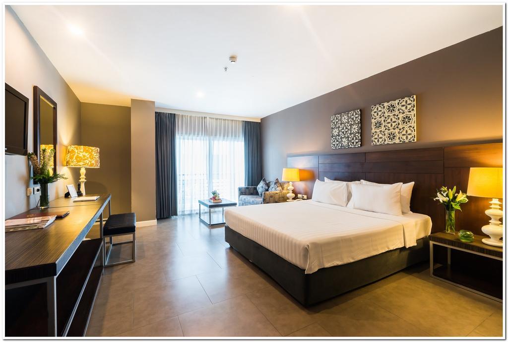 Sea Me Spring Hotel Pattaya Exterior photo