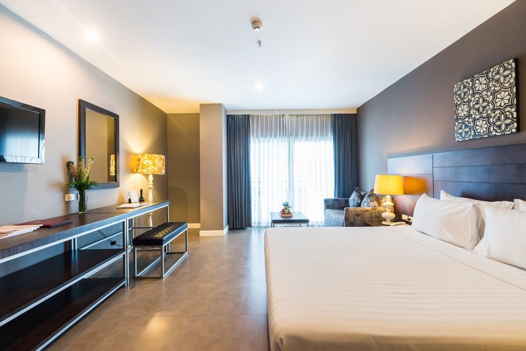Sea Me Spring Hotel Pattaya Exterior photo