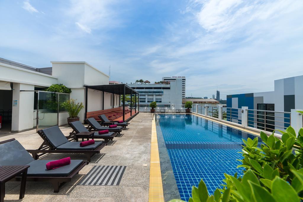 Sea Me Spring Hotel Pattaya Exterior photo
